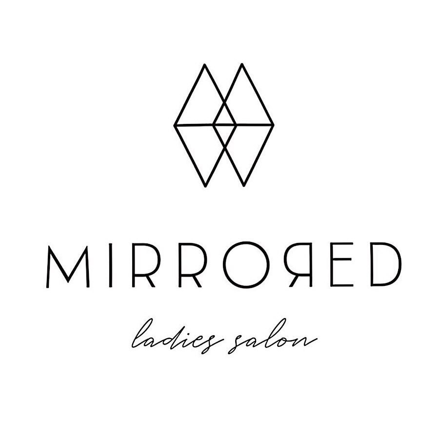 Mirrored Ladies Salon